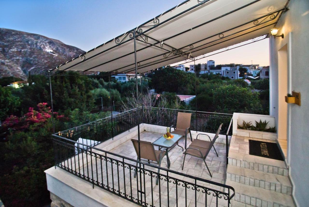 Paloma Luxury Studios Panormos  ภายนอก รูปภาพ
